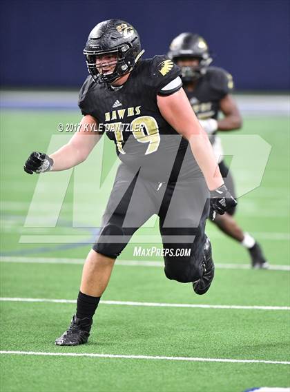 Thumbnail 1 in Graham vs. Pleasant Grove (UIL 4A Divison 2 Semifinal) photogallery.