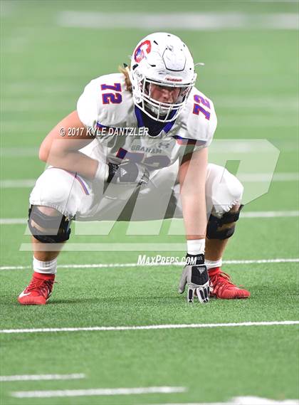 Thumbnail 1 in Graham vs. Pleasant Grove (UIL 4A Divison 2 Semifinal) photogallery.
