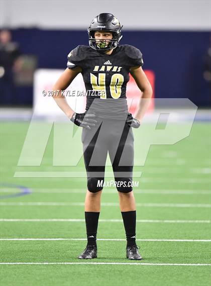 Thumbnail 2 in Graham vs. Pleasant Grove (UIL 4A Divison 2 Semifinal) photogallery.