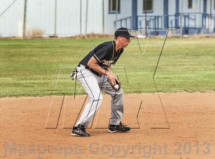 Thumbnail 1 in Foothill @ Tehachapi photogallery.