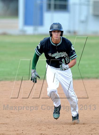 Thumbnail 1 in Foothill @ Tehachapi photogallery.