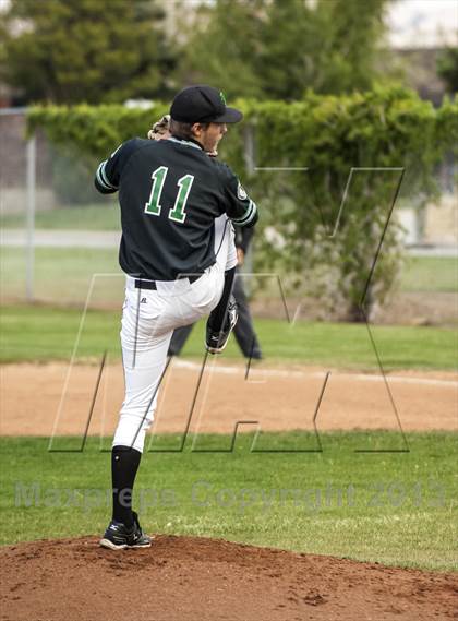 Thumbnail 3 in Foothill @ Tehachapi photogallery.