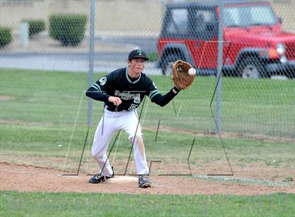 Thumbnail 2 in Foothill @ Tehachapi photogallery.