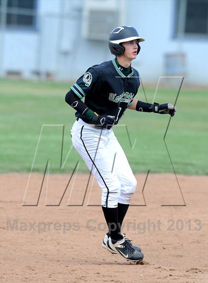 Thumbnail 3 in Foothill @ Tehachapi photogallery.