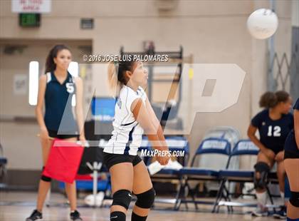 Thumbnail 1 in Silverado @ Barstow photogallery.