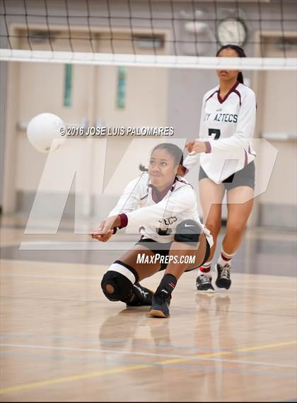 Thumbnail 1 in Silverado @ Barstow photogallery.