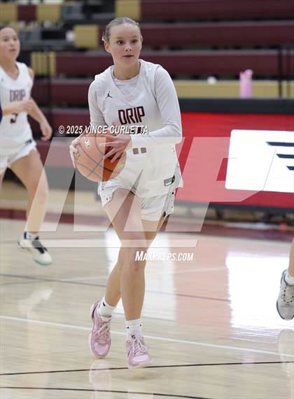 Thumbnail 1 in FR: Akins @ Dripping Springs photogallery.