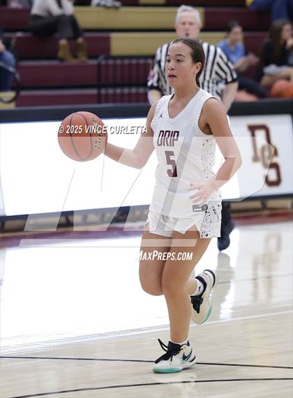 Thumbnail 2 in FR: Akins @ Dripping Springs photogallery.