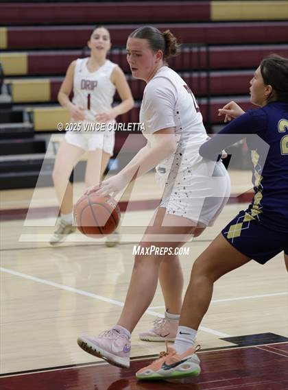 Thumbnail 1 in FR: Akins @ Dripping Springs photogallery.