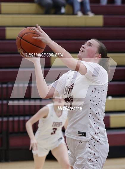 Thumbnail 1 in FR: Akins @ Dripping Springs photogallery.