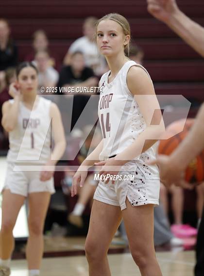 Thumbnail 1 in FR: Akins @ Dripping Springs photogallery.