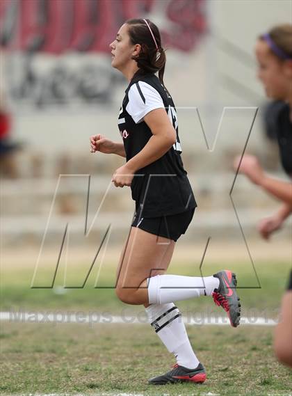 Thumbnail 2 in Arleta @ Verdugo Hills photogallery.