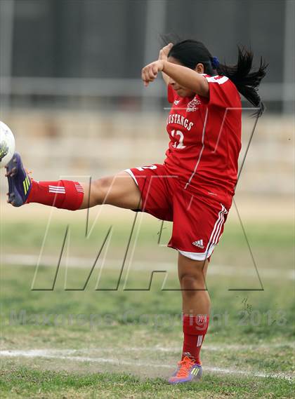 Thumbnail 1 in Arleta @ Verdugo Hills photogallery.