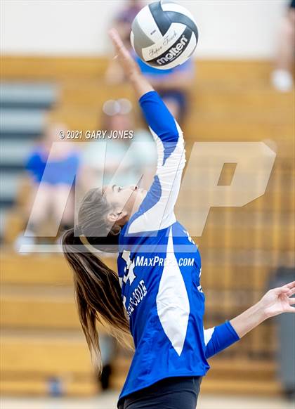 Thumbnail 1 in Wheatland @ Whitney photogallery.