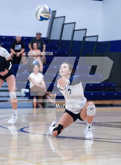 Thumbnail 2 in Nolan Catholic @ Grace Prep photogallery.