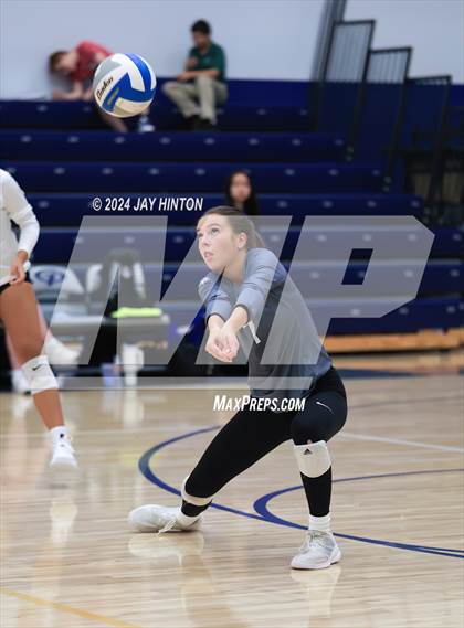 Thumbnail 1 in Nolan Catholic @ Grace Prep photogallery.