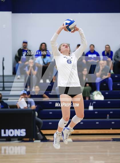 Thumbnail 1 in Nolan Catholic @ Grace Prep photogallery.