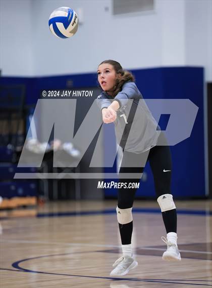 Thumbnail 1 in Nolan Catholic @ Grace Prep photogallery.