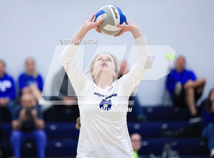 Thumbnail 2 in Nolan Catholic @ Grace Prep photogallery.