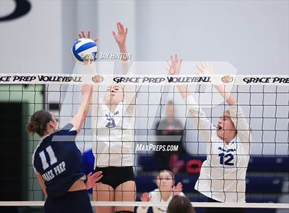 Thumbnail 3 in Nolan Catholic @ Grace Prep photogallery.
