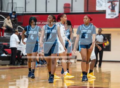 Thumbnail 3 in Drew vs. Lovejoy photogallery.