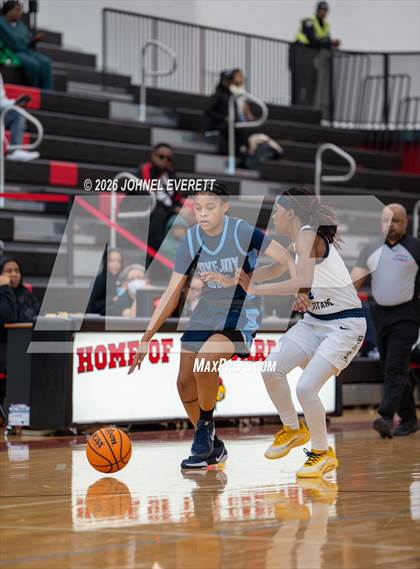 Thumbnail 1 in Drew vs. Lovejoy photogallery.