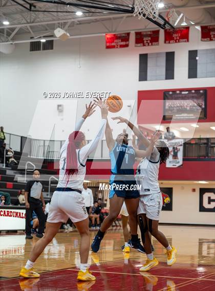 Thumbnail 1 in Drew vs. Lovejoy photogallery.