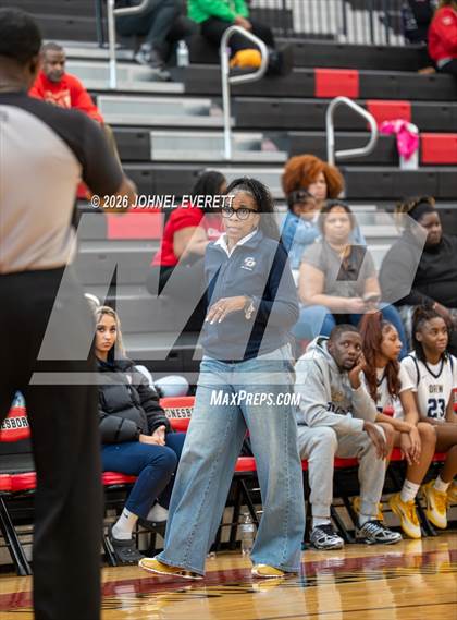 Thumbnail 3 in Drew vs. Lovejoy photogallery.