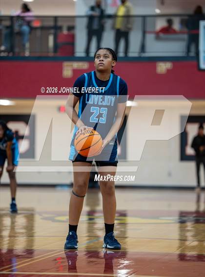 Thumbnail 2 in Drew vs. Lovejoy photogallery.