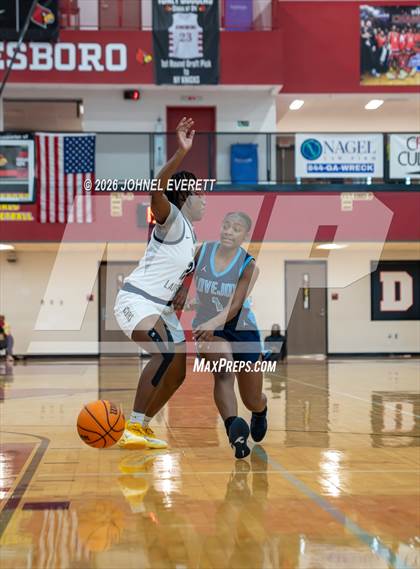 Thumbnail 3 in Drew vs. Lovejoy photogallery.