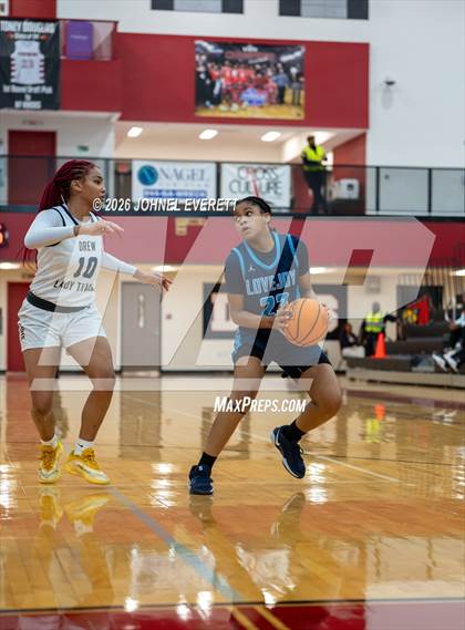 Thumbnail 3 in Drew vs. Lovejoy photogallery.