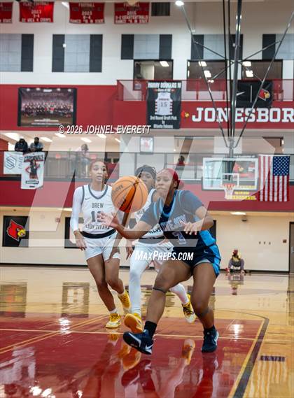 Thumbnail 2 in Drew vs. Lovejoy photogallery.