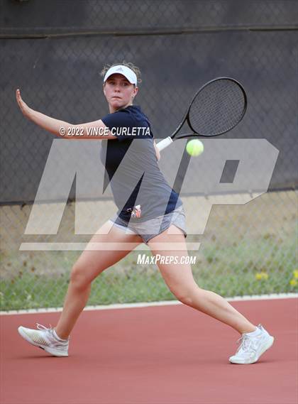 Thumbnail 2 in Vandegrift @ Wimberley photogallery.