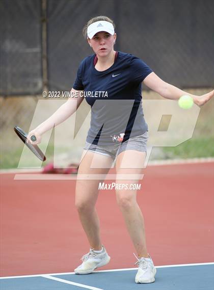 Thumbnail 3 in Vandegrift @ Wimberley photogallery.