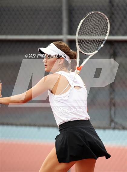 Thumbnail 3 in Vandegrift @ Wimberley photogallery.