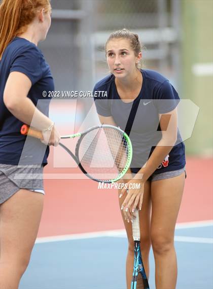 Thumbnail 2 in Vandegrift @ Wimberley photogallery.