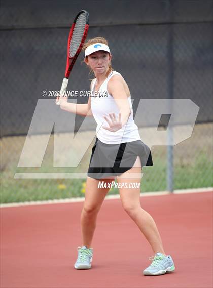 Thumbnail 3 in Vandegrift @ Wimberley photogallery.