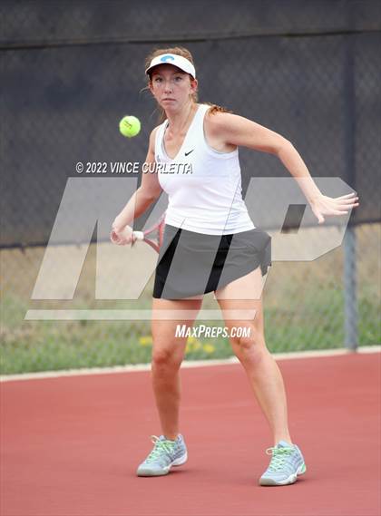 Thumbnail 2 in Vandegrift @ Wimberley photogallery.