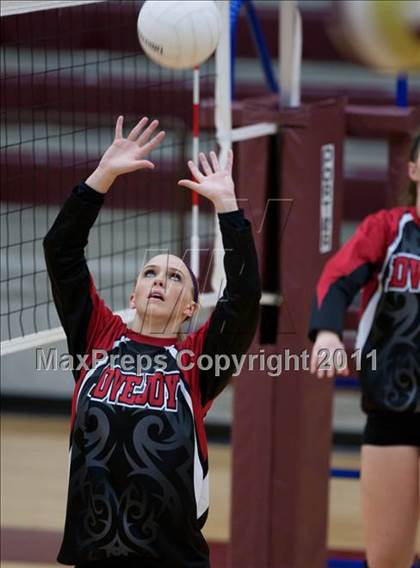 Thumbnail 1 in Lovejoy vs. Pilot Point (3A Region 2 Area) photogallery.