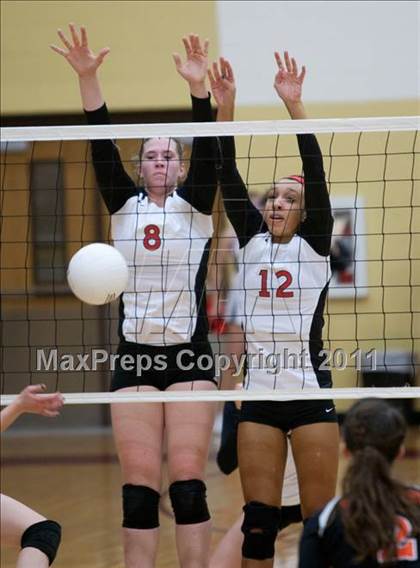 Thumbnail 3 in Lovejoy vs. Pilot Point (3A Region 2 Area) photogallery.