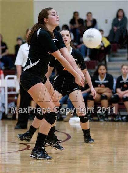 Thumbnail 3 in Lovejoy vs. Pilot Point (3A Region 2 Area) photogallery.