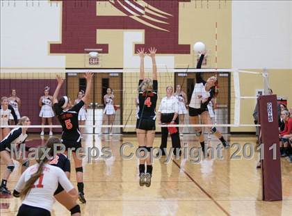 Thumbnail 2 in Lovejoy vs. Pilot Point (3A Region 2 Area) photogallery.