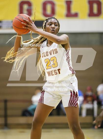 Thumbnail 1 in Buchanan @ Clovis West photogallery.