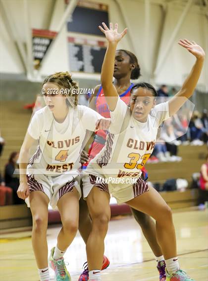 Thumbnail 1 in Buchanan @ Clovis West photogallery.