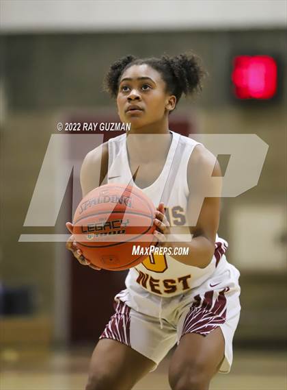 Thumbnail 3 in Buchanan @ Clovis West photogallery.