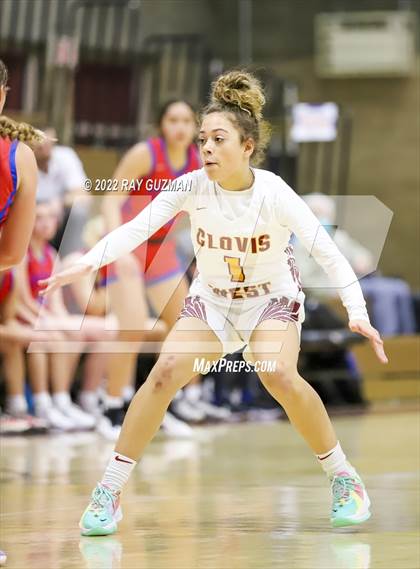 Thumbnail 2 in Buchanan @ Clovis West photogallery.