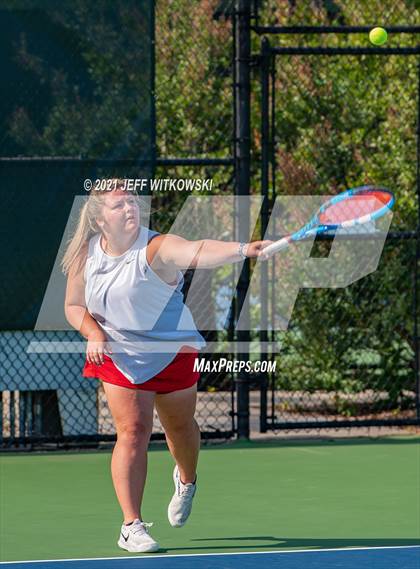 Thumbnail 2 in NCHSAA 3A Mid-East Regionals - Doubles photogallery.