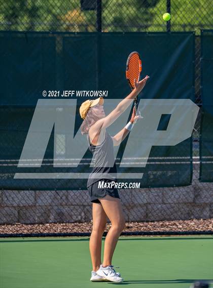 Thumbnail 1 in NCHSAA 3A Mid-East Regionals - Doubles photogallery.
