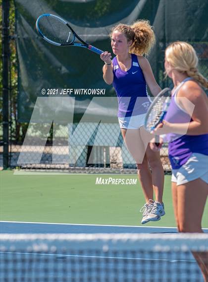 Thumbnail 3 in NCHSAA 3A Mid-East Regionals - Doubles photogallery.