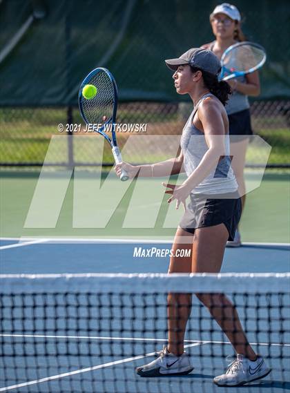 Thumbnail 3 in NCHSAA 3A Mid-East Regionals - Doubles photogallery.